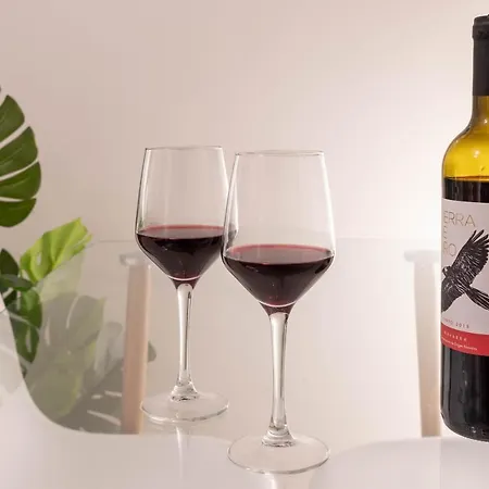 Apartament At The Heart Of - Guggenheim